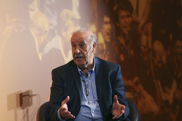 牛千万 博斯克:西班牙个人和团队能力兼备 当初没让小法上场时我最心疼